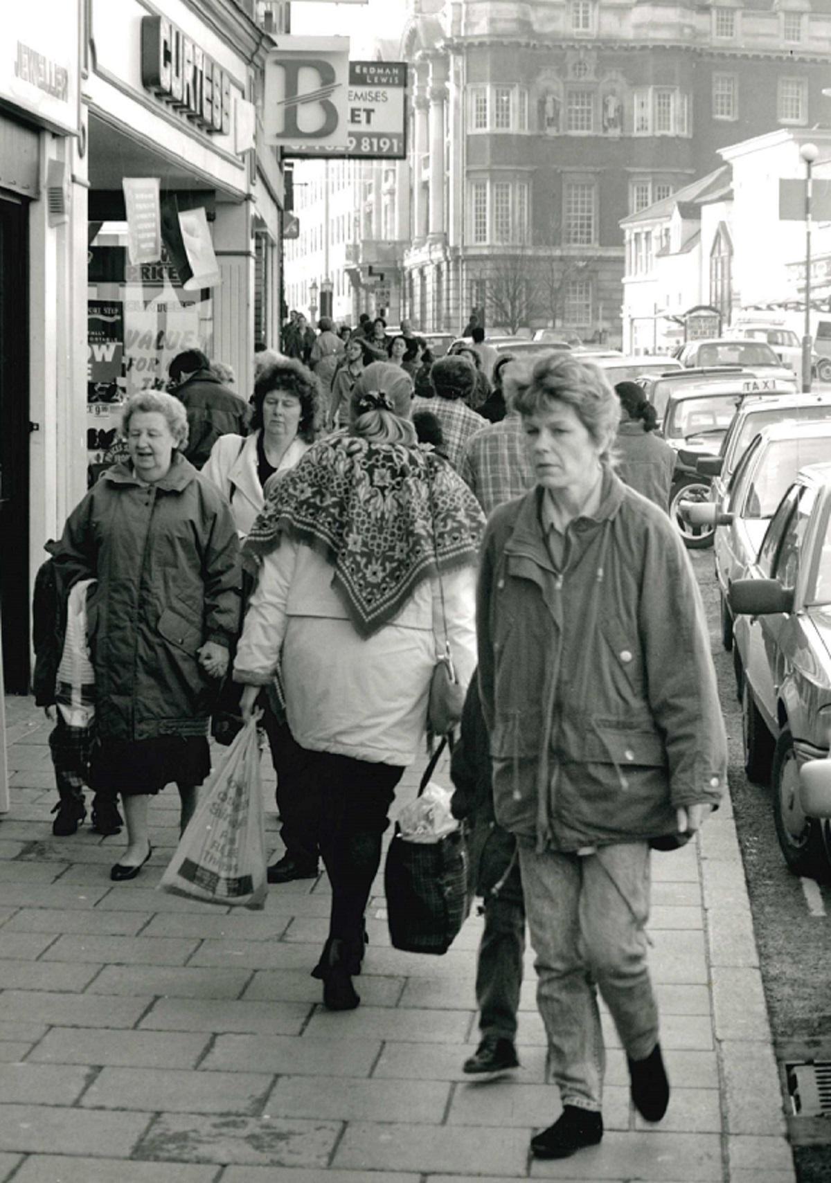 Business - people on the High Street in 1994