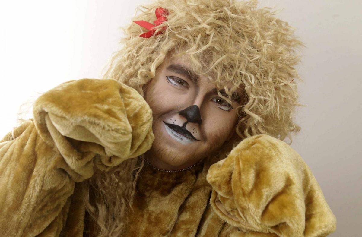 The cowardly but beautiful lion from the Wizard of Oz modelled by Alexander Bickmore