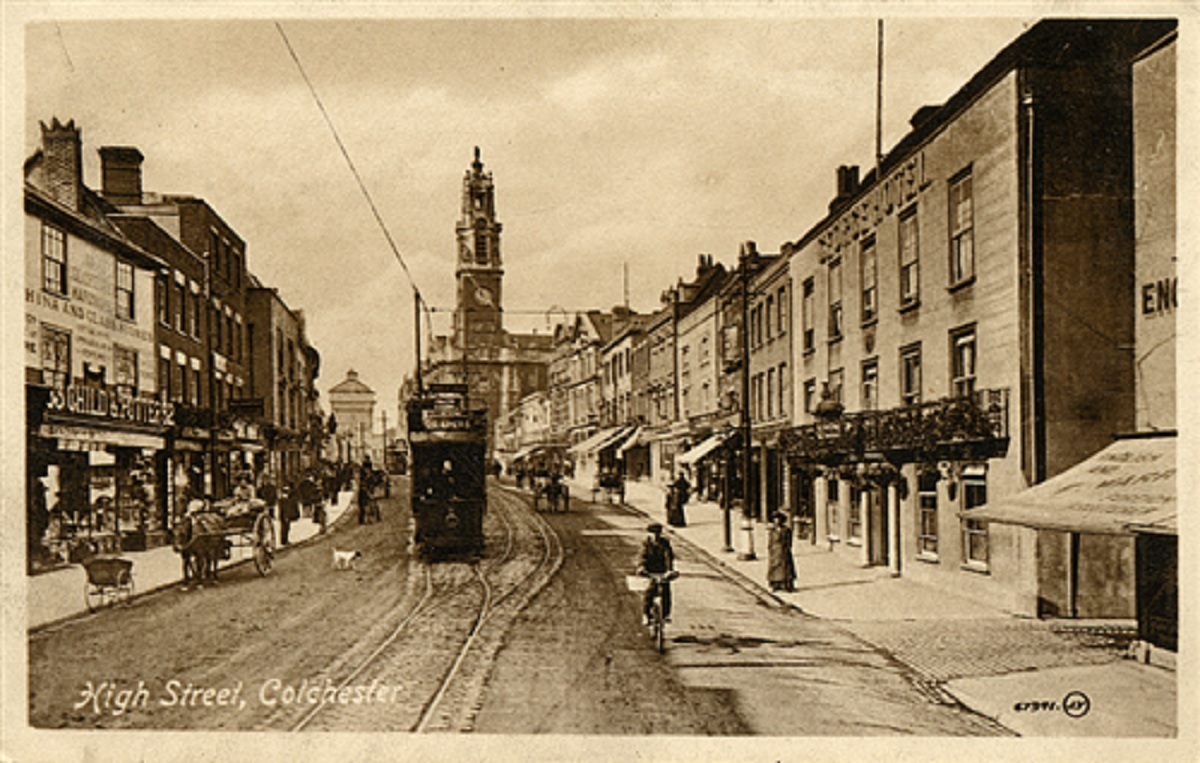 Picture postcard - this High Street image is looking west towards Jumbo and the town hall. There is a tram in the foreground and it is thought the picture was taken between 1900 and 1910