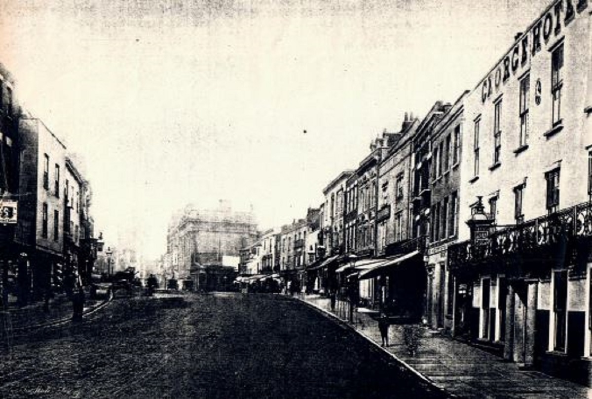 Colchester High Street circa 1910