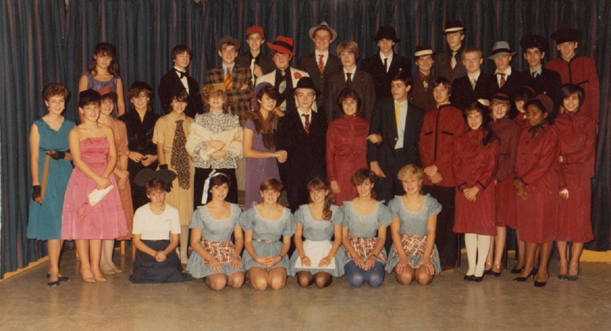Take a bow - the Guys and Dolls cast in 1986
