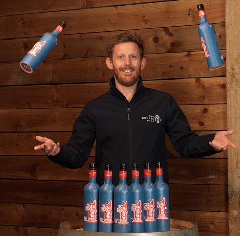 The English Vine to sell wine in paper bottles