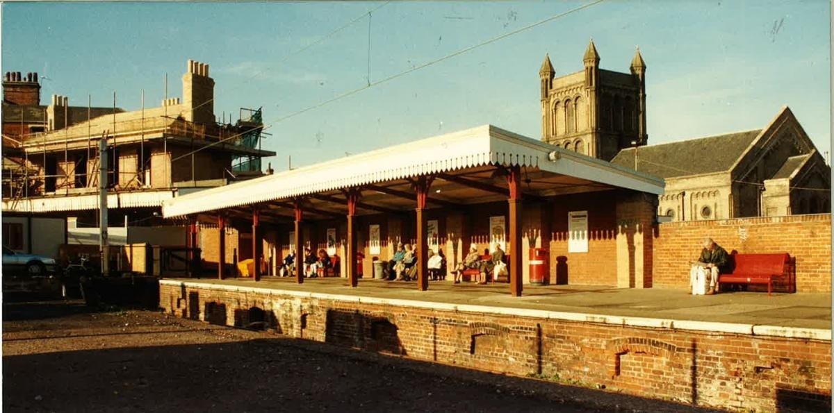 Trains - Colchester Town station as it was in April 1991