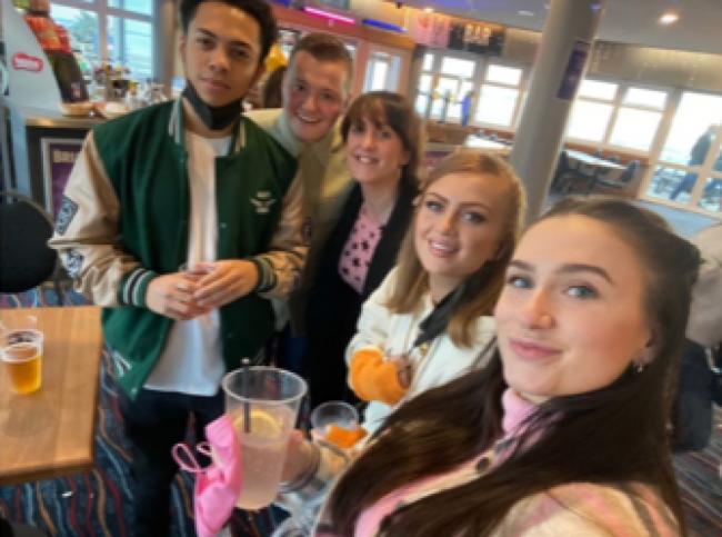 Maisie had a reunion with Billericay actor Charlie, Zack Morris, Milly Zero and Natalie Cassidy. Picture: Maisie Smith/Instagram