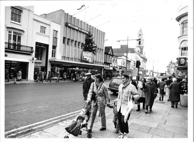 Gazette: People visiting Colchester High Street in the 1980s