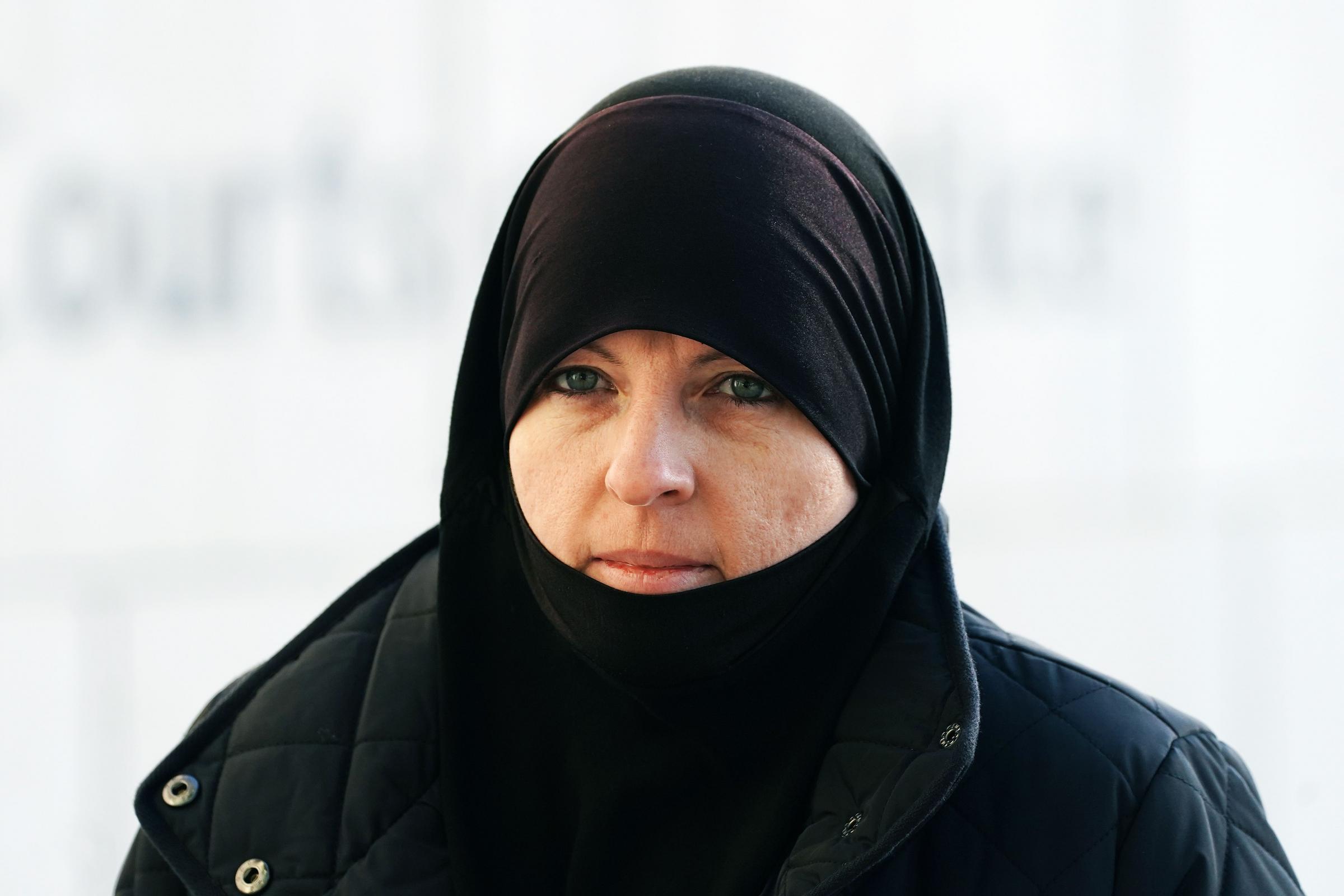 Lisa Smith tried to justify suicide bombings, trial told - Vimarsana News