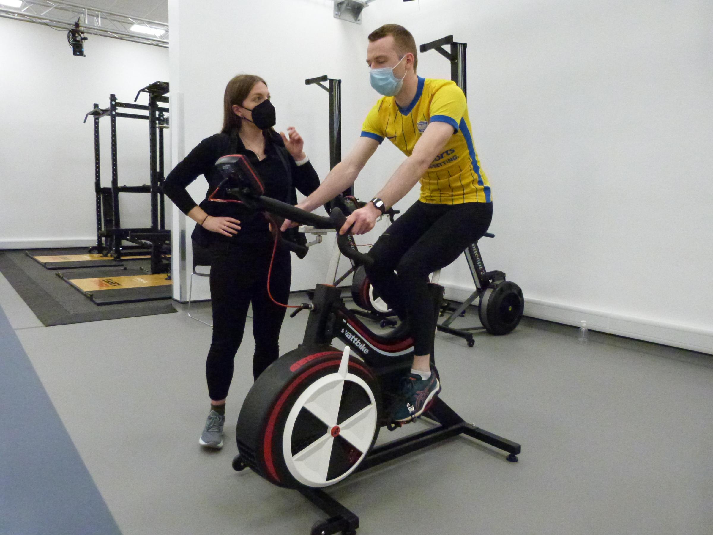 Warm-up – Kelly puts our Gazette journalist through his paces