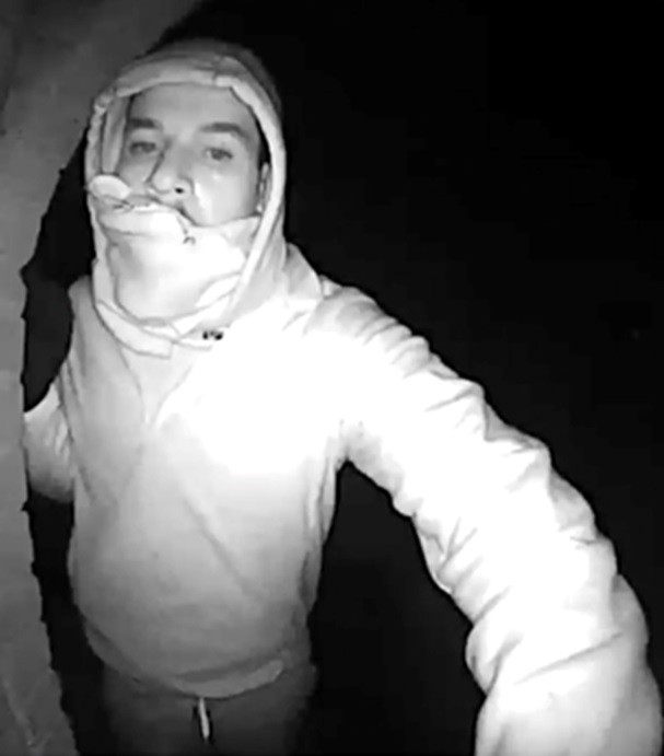 Police probe into attempted burglaries in Highwoods