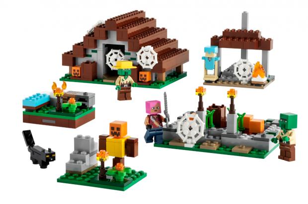 Gazette: LEGO® Minecraft® The Abandoned Village. Credit: LEGO