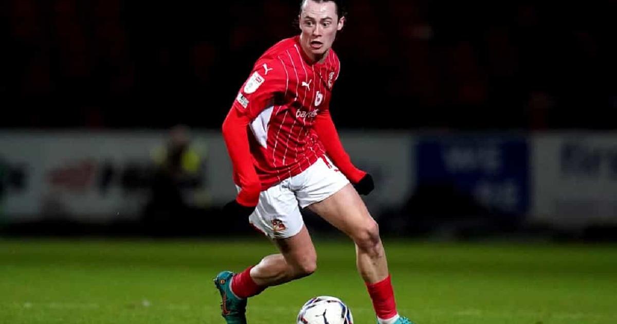 Colchester United linked with Hibernian striker Harry McKirdy - Vimarsana News