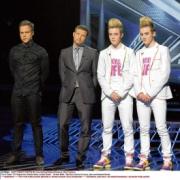 'I need your votes': Olly with Dermot and 'Jedward'