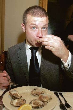 It’s a yes from Dermot – the X Factor presenter and son of Colchester, Dermot O’Leary tries the oysters at the 2004 feast