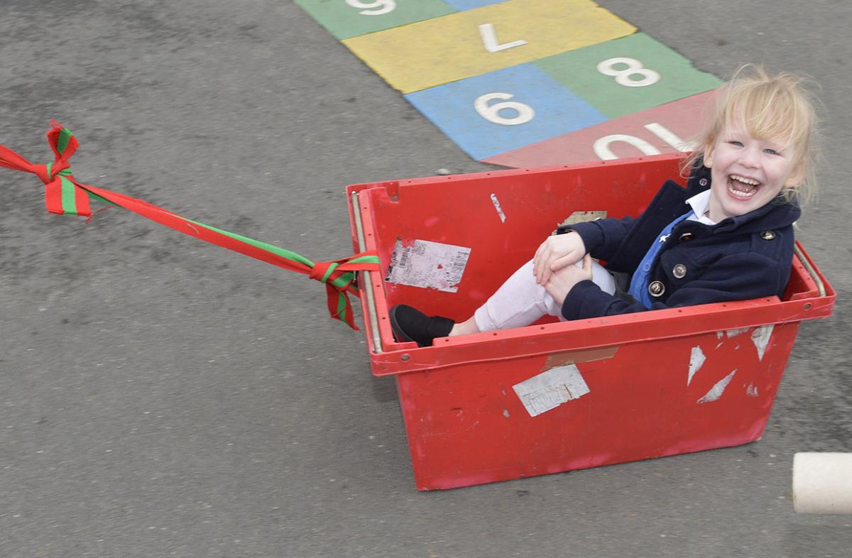Monkwick Infants school new playpod